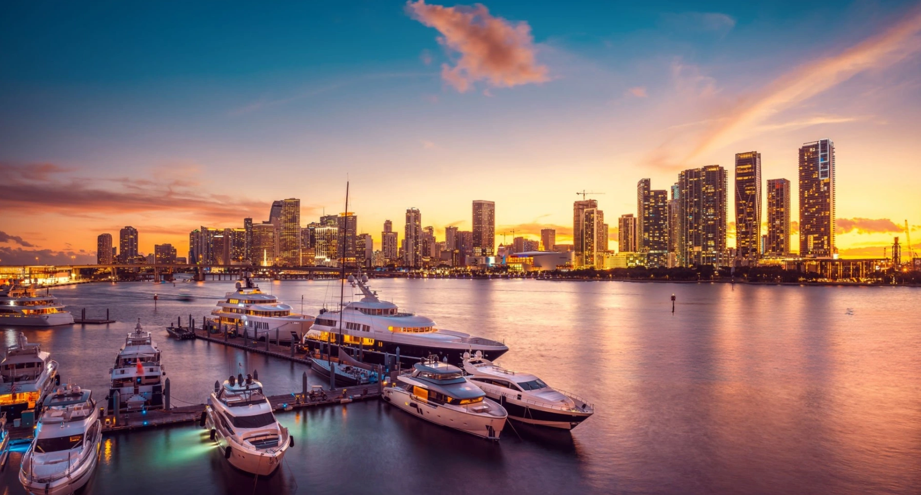 10 Reasons to Take a Sunset Catamaran tour in Miami