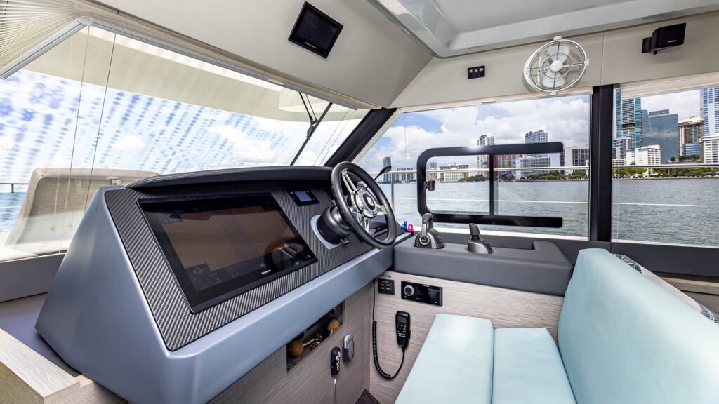 luxury yacht Miami