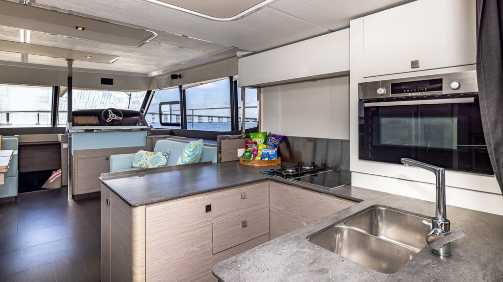 birthday yacht party Miami