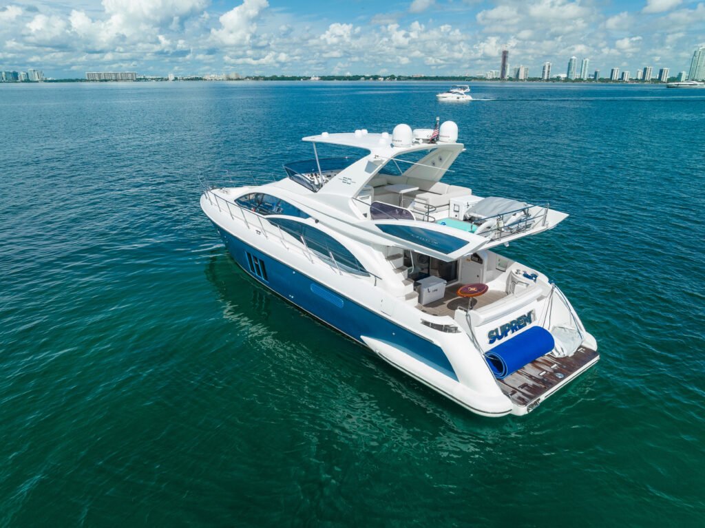 private boats in Miami