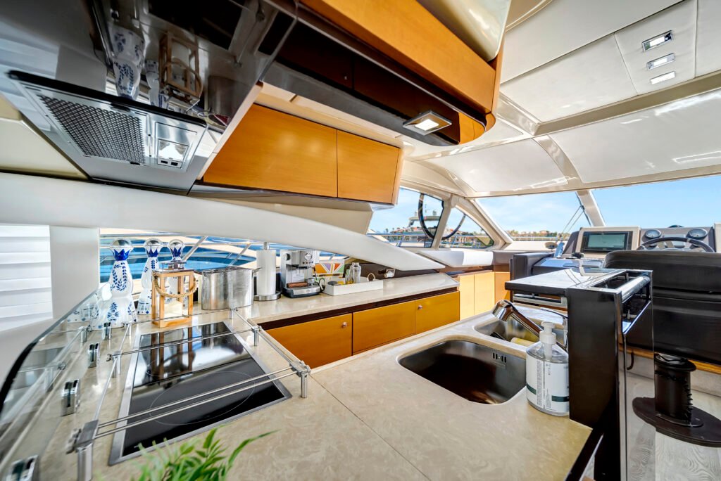 Miami private boats